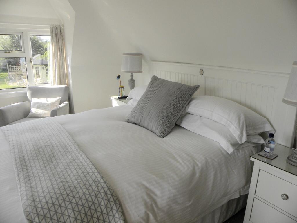 Twiga House Bed And Breakfast Wareham Room photo